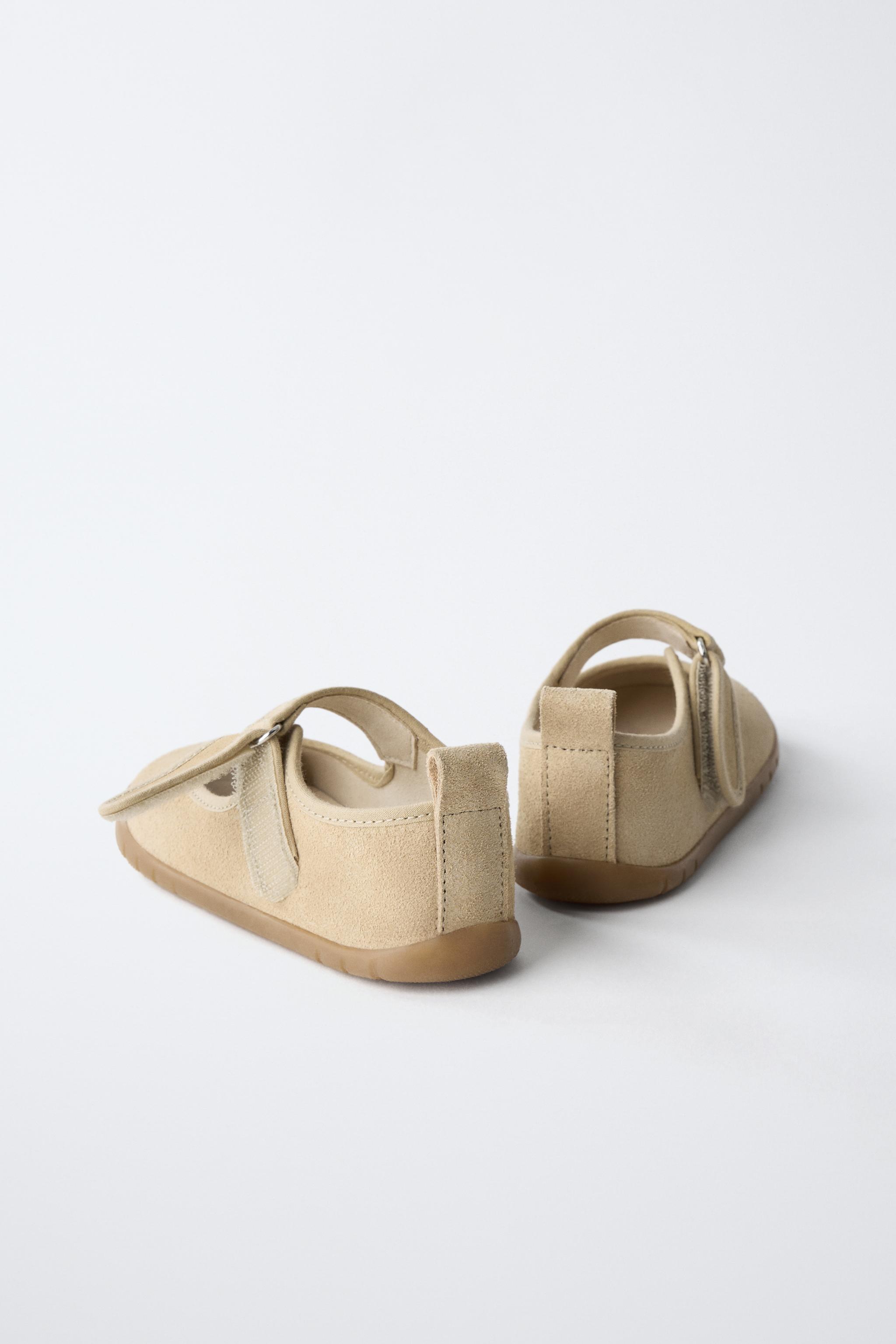 BALLERINES EN CUIR PIEDS NUS